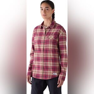 Mountain Equipment Coop (MEC) Great Outdoors Flannel Shirt Size Large